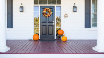 Fall-decorations-adorn-beautiful-entryway